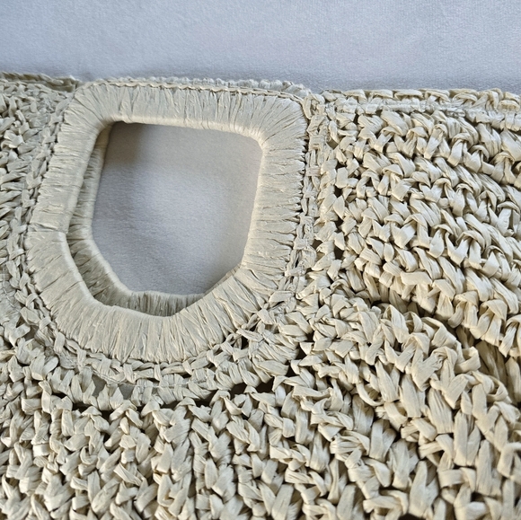 Ramla▪️Rafia Bag Half Moon Woven Straw Clutch Boho Beachy - Picture 3 of 7